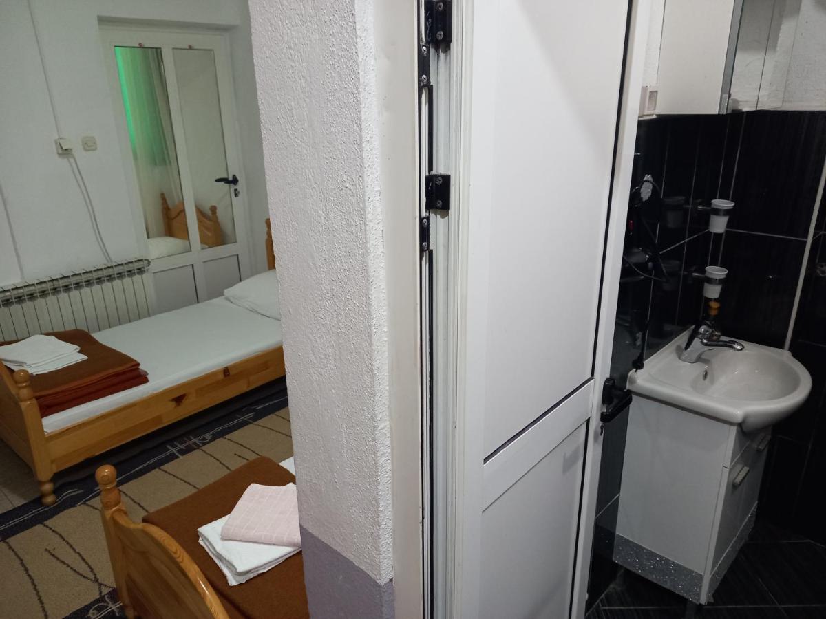 Apartmani Herceg Gacko Exterior photo